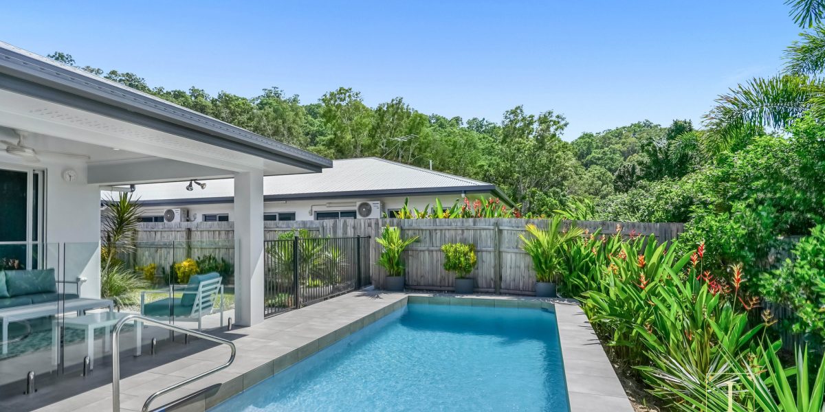 10 Flow Close, Trinity Beach, QLD 4879 AUS