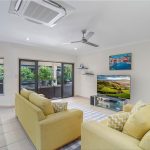 33 Lagoon Drive, Trinity Beach, QLD 4879 AUS