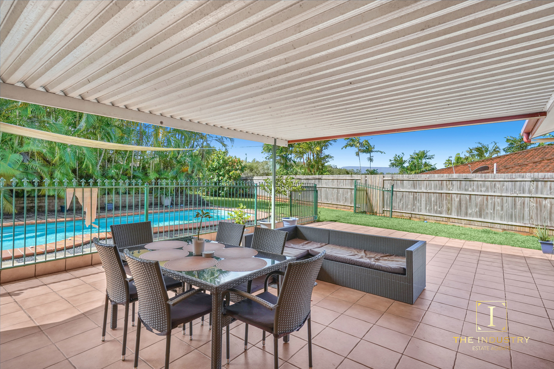 6 Roma Close, Mount Sheridan, QLD 4868 AUS