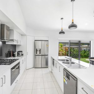 14 Munburra Parade, Smithfield, QLD 4878 AUS