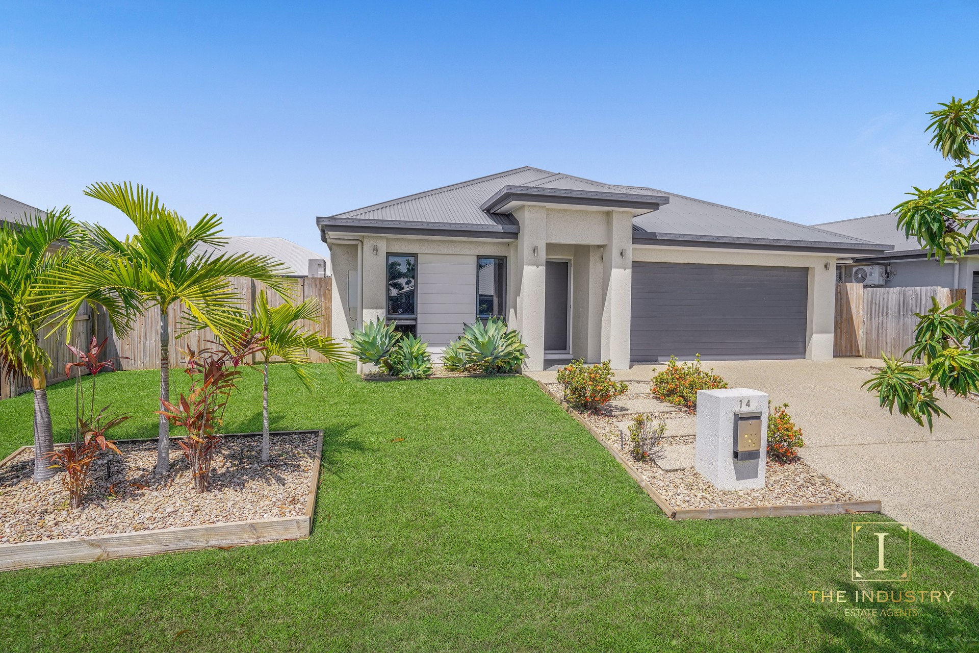 14 Munburra Parade, Smithfield, QLD 4878 AUS