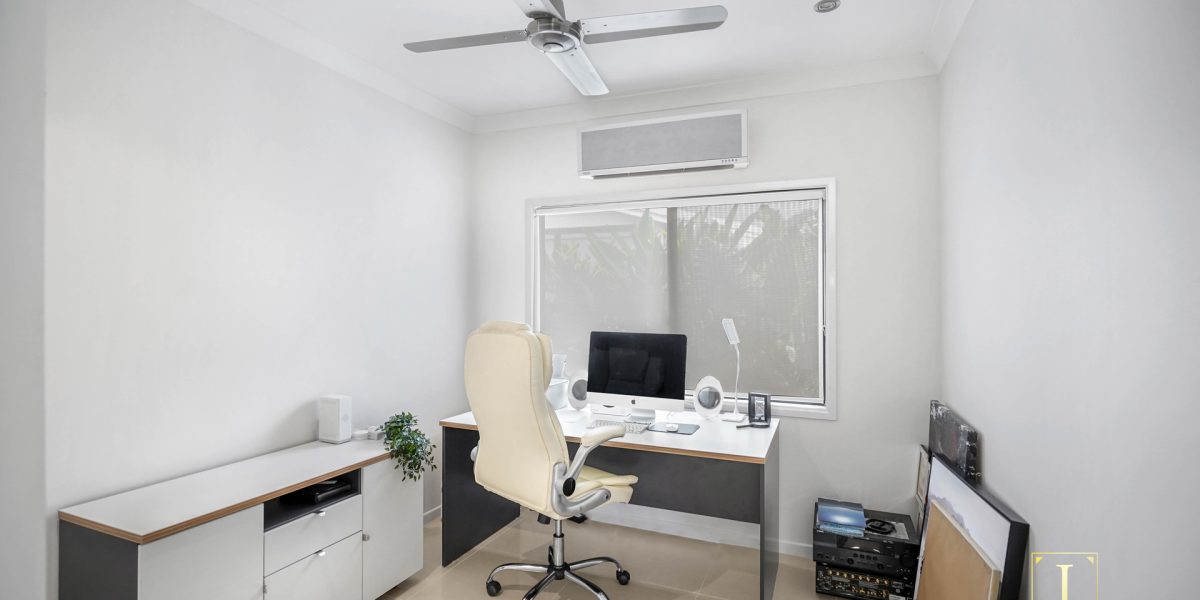21 Cyprea Close, Trinity Beach, QLD 4879 AUS