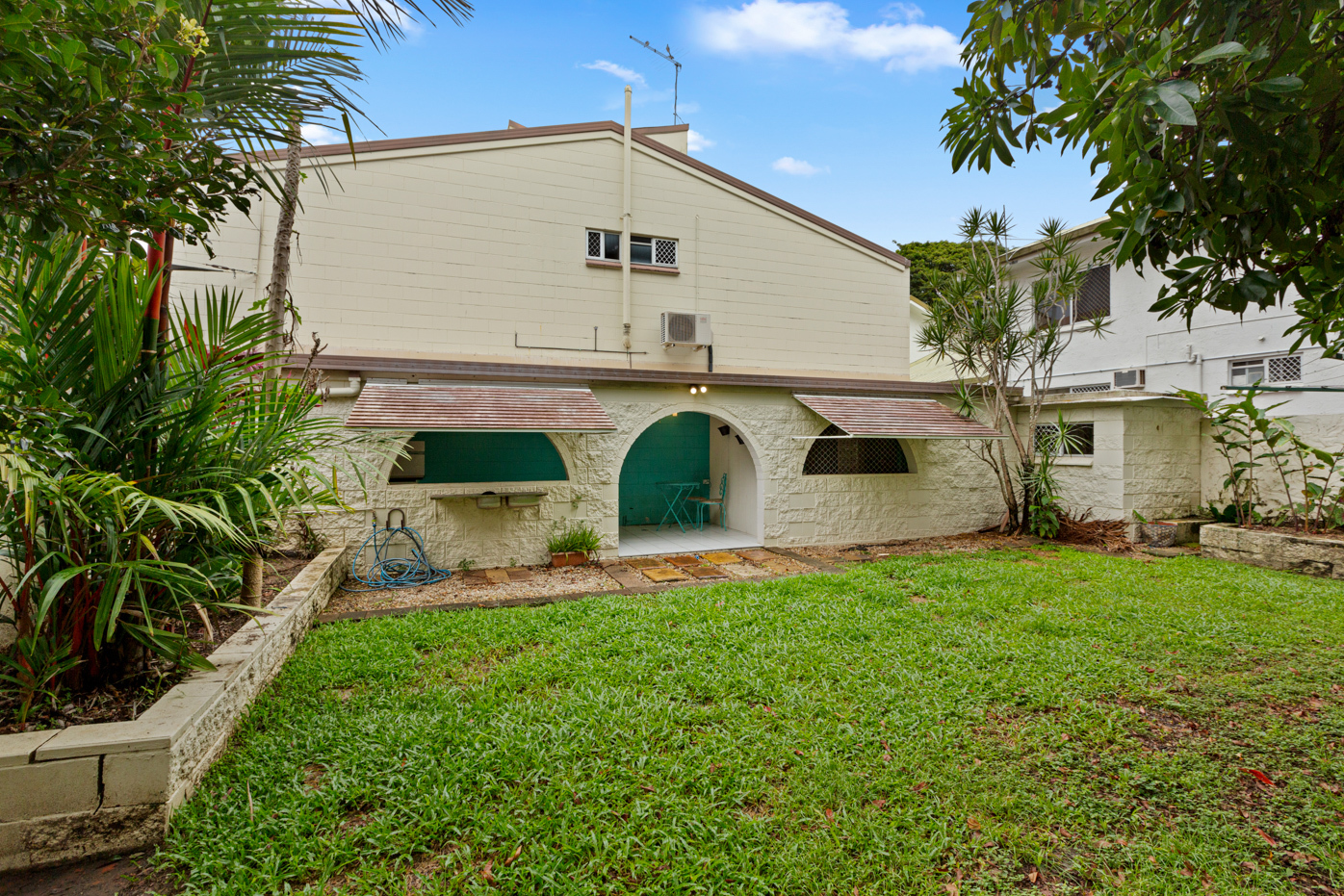 4/4 Crathern Close, Edge Hill, QLD 4870 AUS