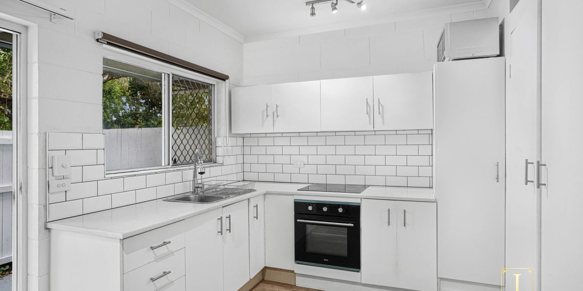 5/16 Robert Road, Bentley Park, QLD 4869 AUS