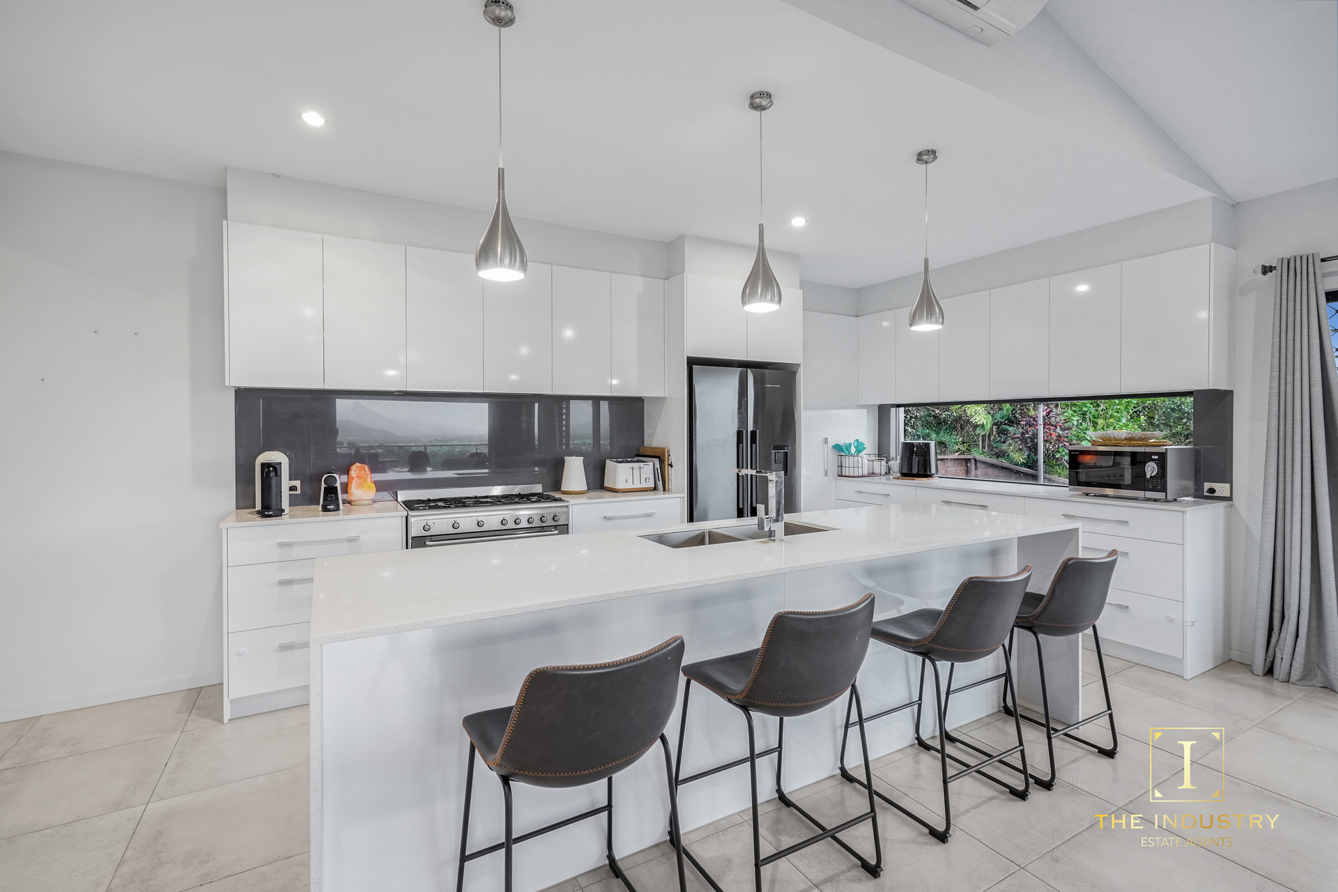 49 Mayflower Street, Mount Sheridan, QLD 4868 AUS