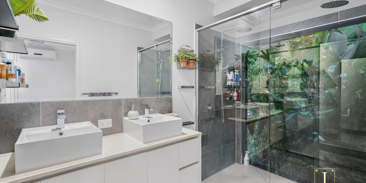 49 Mayflower Street, Mount Sheridan, QLD 4868 AUS