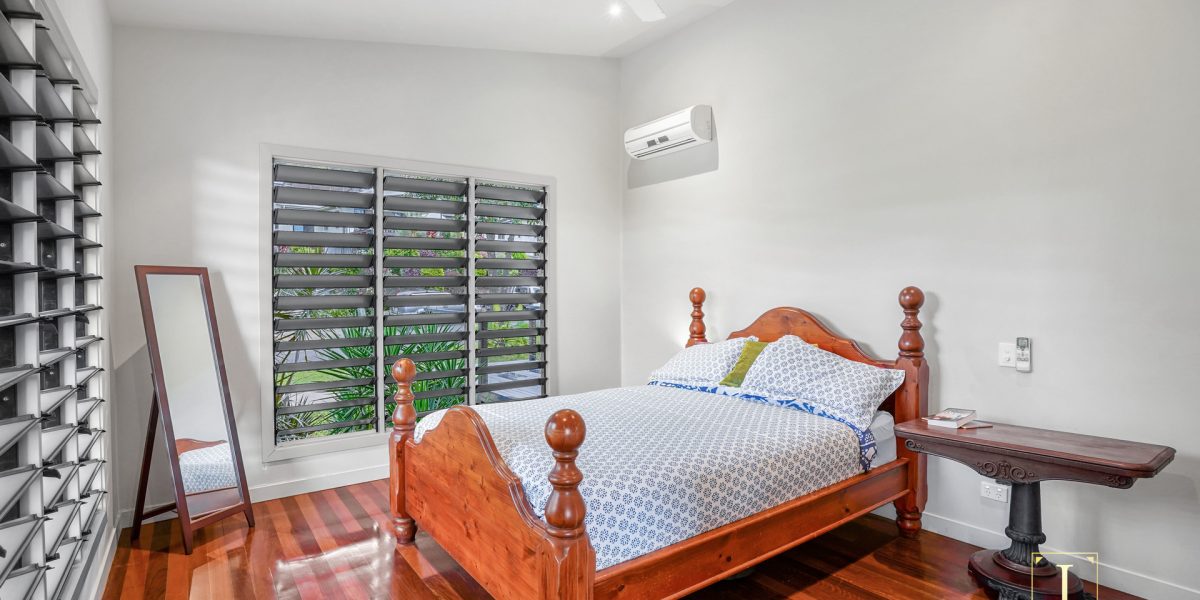 56 Daphne Drive, Redlynch, QLD 4870 AUS