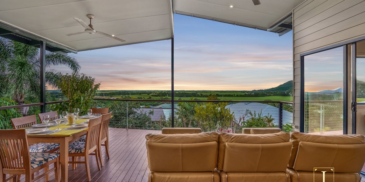 56 Daphne Drive, Redlynch, QLD 4870 AUS