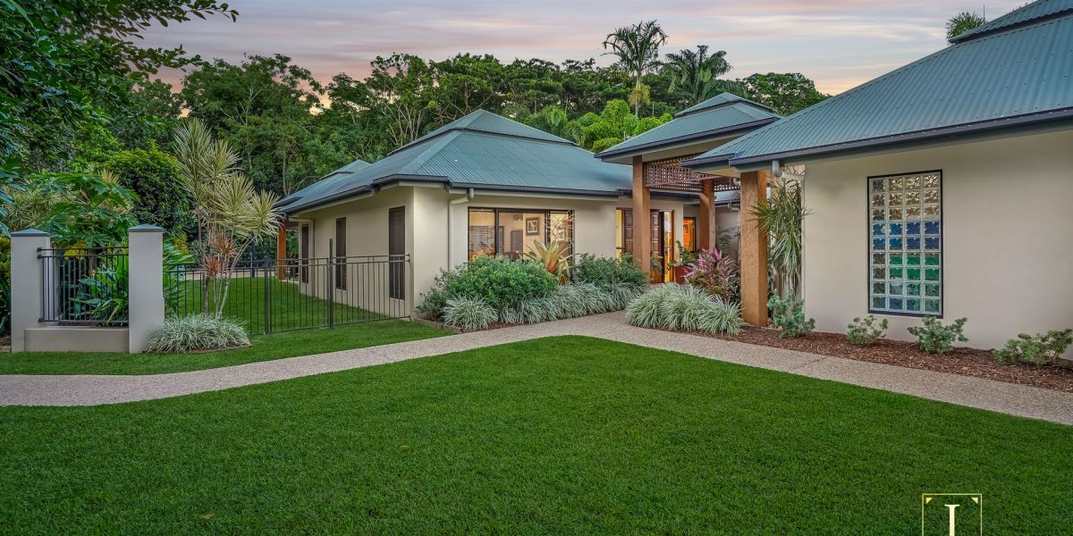 10 Red Peak Boulevard, Caravonica, QLD 4878 AUS