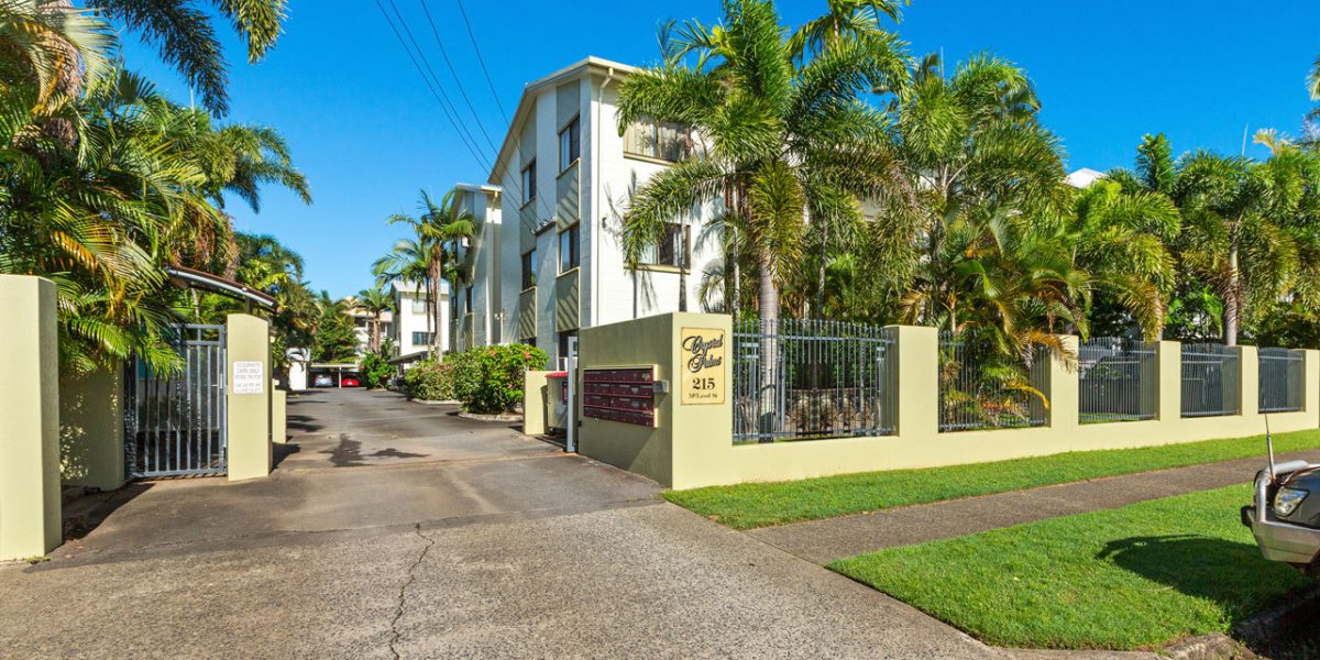 14/215-217 McLeod Street, Cairns North, QLD 4870 AUS