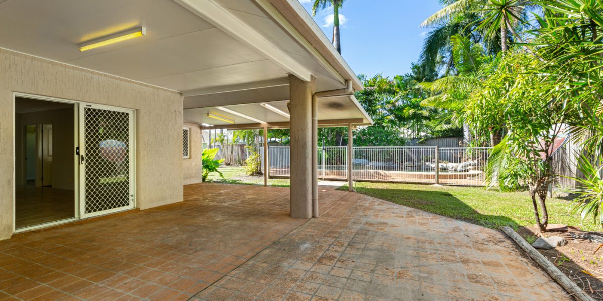 13 Maurice Street, Kewarra Beach, QLD 4879 AUS