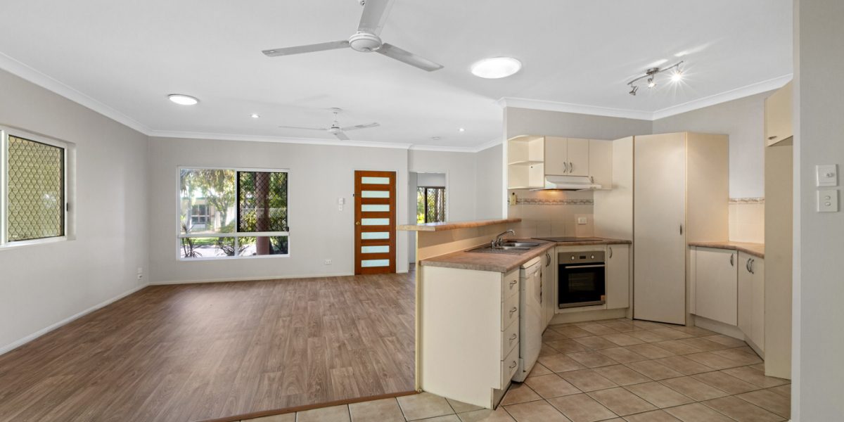 13 Maurice Street, Kewarra Beach, QLD 4879 AUS