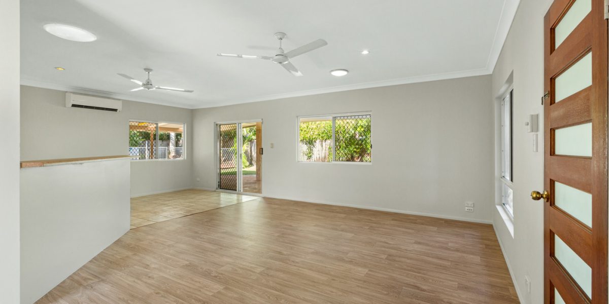 13 Maurice Street, Kewarra Beach, QLD 4879 AUS
