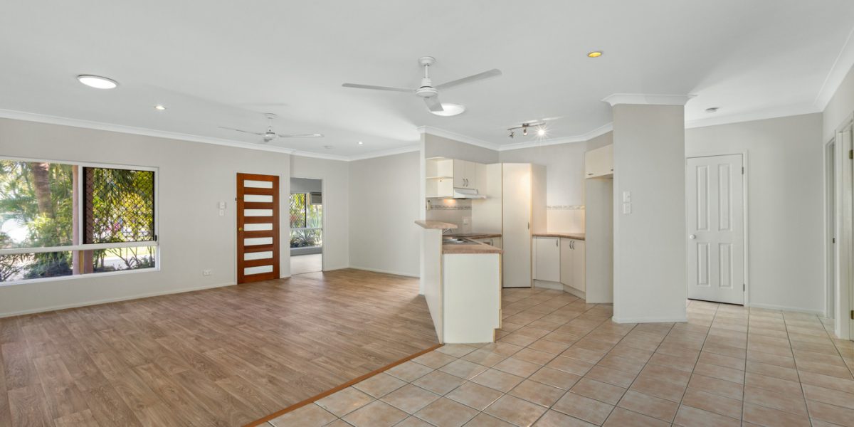 13 Maurice Street, Kewarra Beach, QLD 4879 AUS