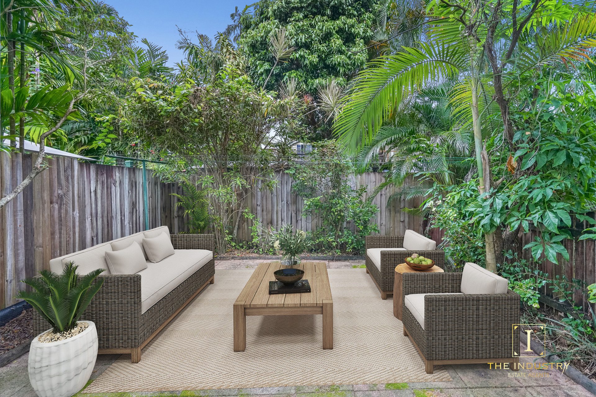 7/199 McLeod Street, Cairns North, QLD 4870 AUS