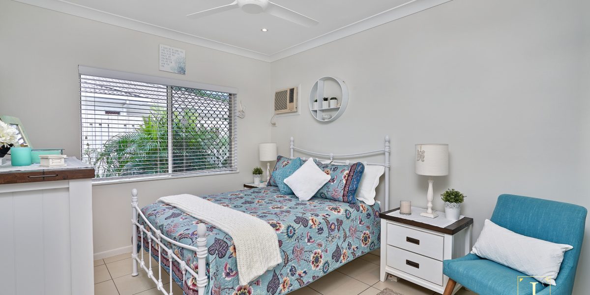 2 Orton Avenue, Kewarra Beach, QLD 4879 AUS
