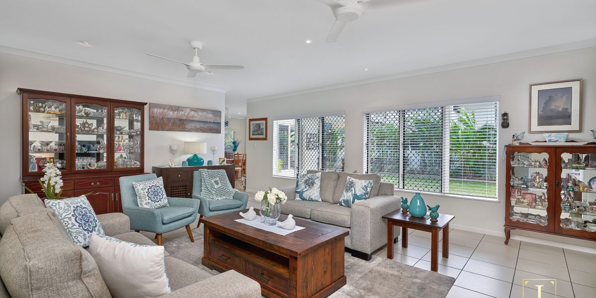2 Orton Avenue, Kewarra Beach, QLD 4879 AUS
