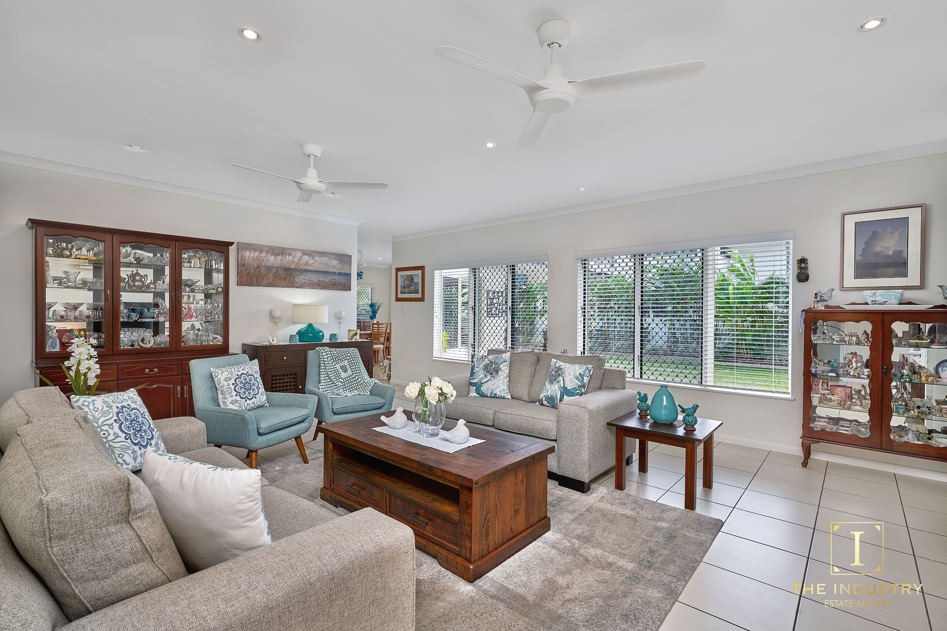 2 Orton Avenue, Kewarra Beach, QLD 4879 AUS