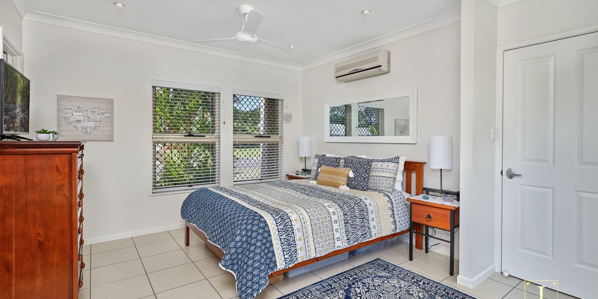 2 Orton Avenue, Kewarra Beach, QLD 4879 AUS