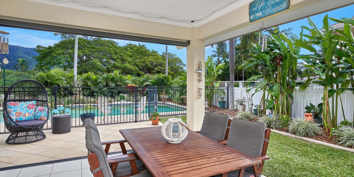 2 Orton Avenue, Kewarra Beach, QLD 4879 AUS