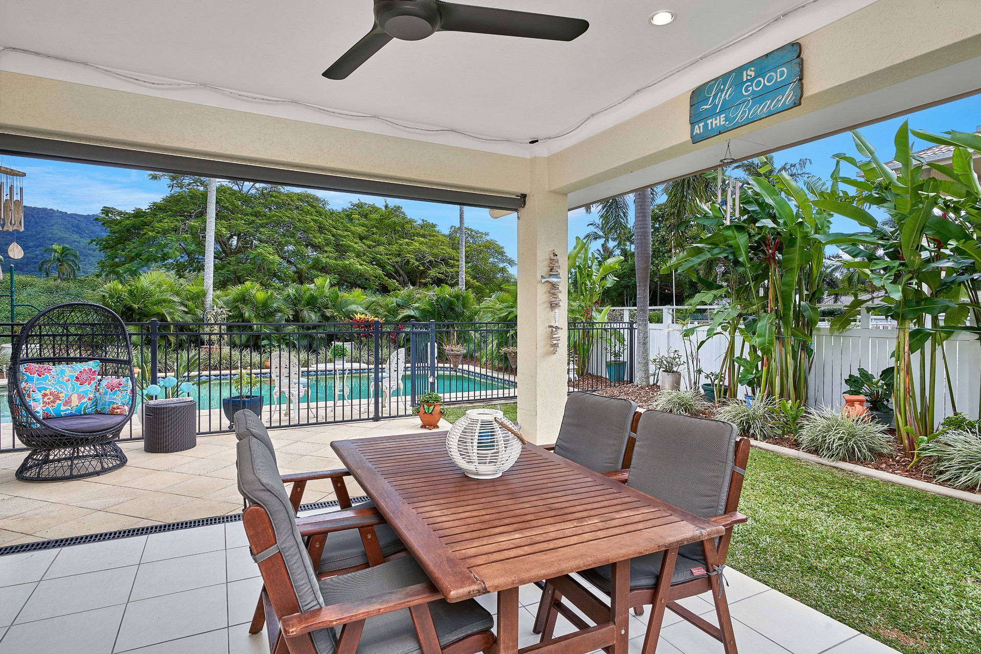 2 Orton Avenue, Kewarra Beach, QLD 4879 AUS