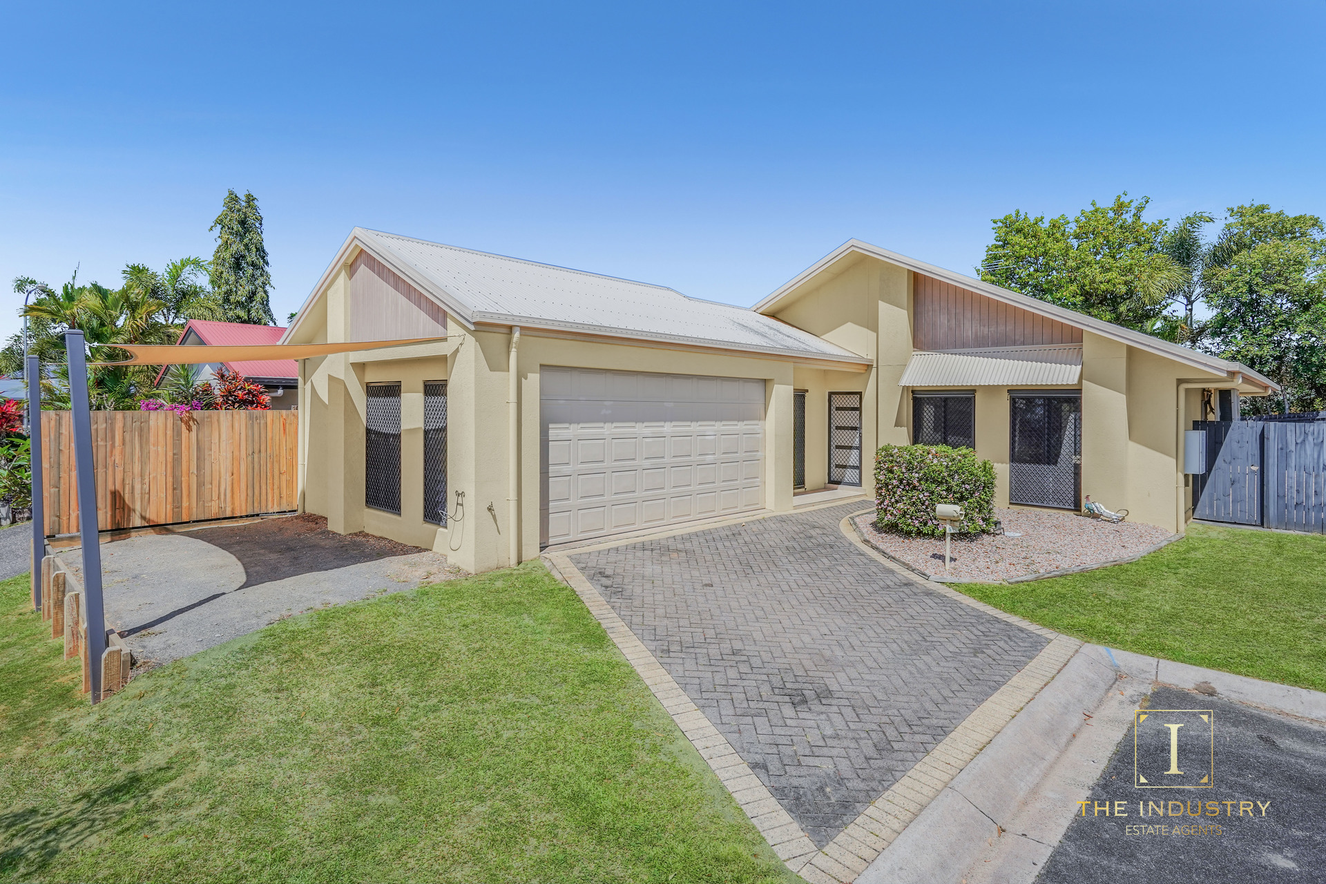 5 Alva Close, Kewarra Beach, QLD 4879 AUS