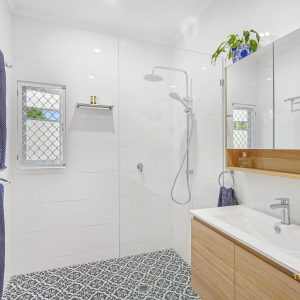 12 Forest Avenue, Edge Hill, QLD 4870 AUS