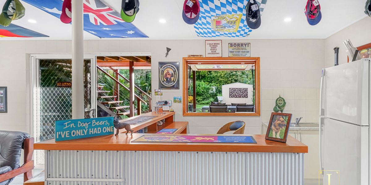 12 Forest Avenue, Edge Hill, QLD 4870 AUS