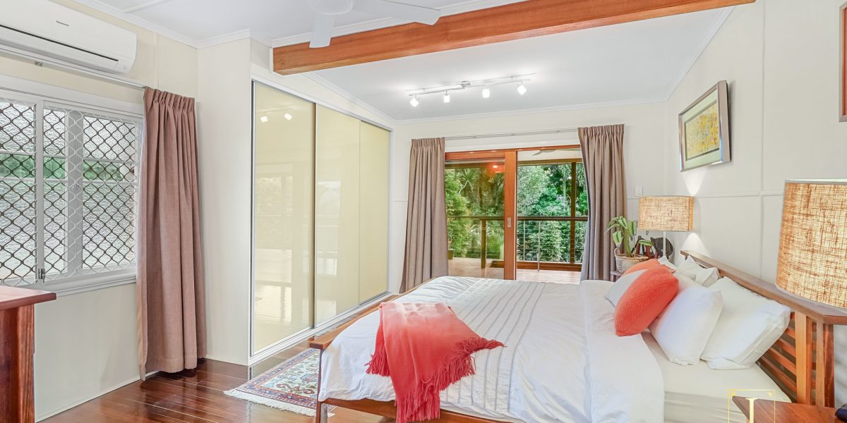 12 Forest Avenue, Edge Hill, QLD 4870 AUS