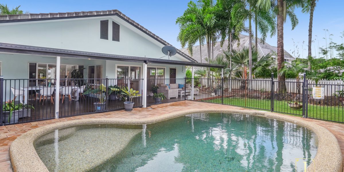 19 Parkinson Avenue, Kewarra Beach, QLD 4879 AUS