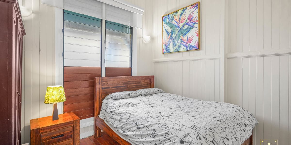 260 Aumuller Street, Westcourt, QLD 4870 AUS