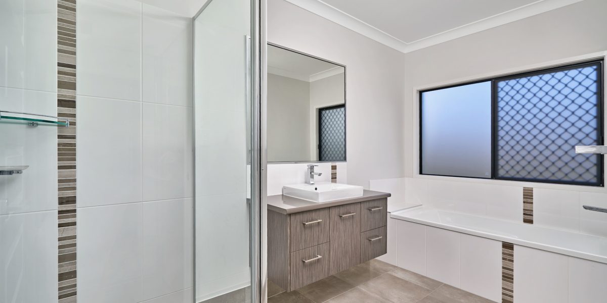 28 Seaways Street, Trinity Beach, QLD 4879 AUS