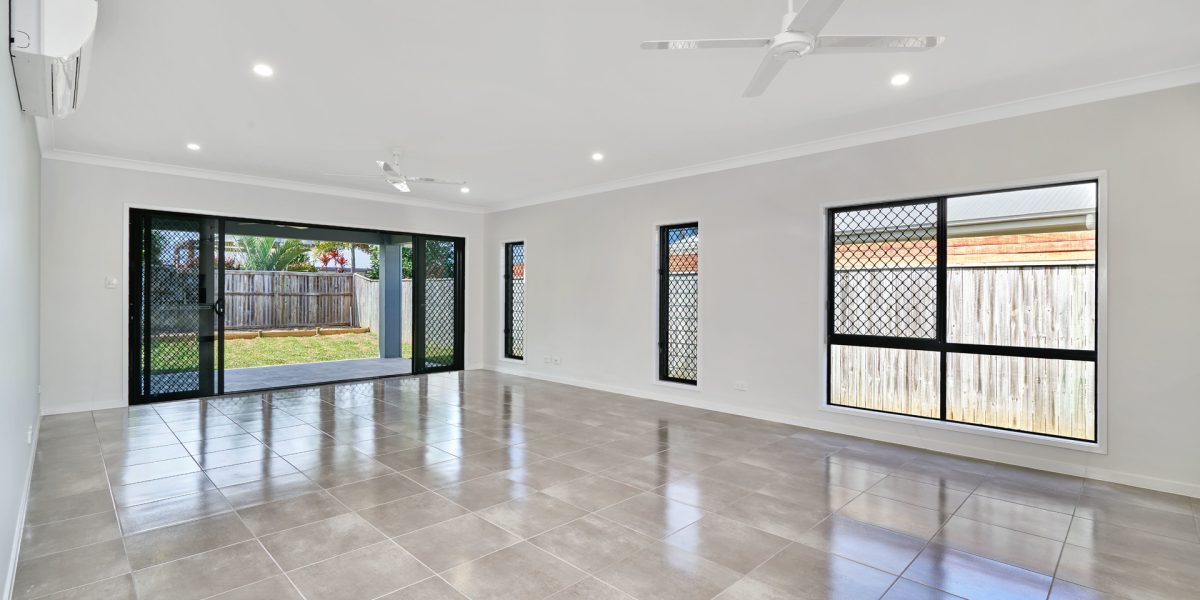 28 Seaways Street, Trinity Beach, QLD 4879 AUS