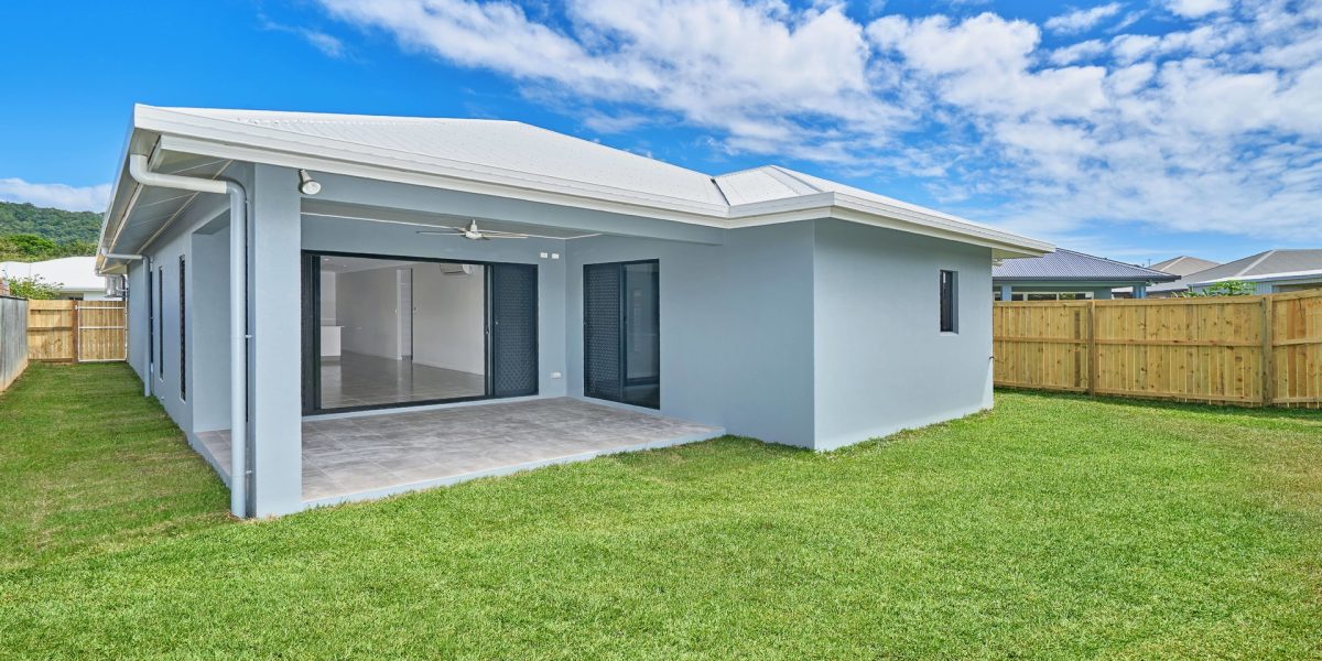 28 Seaways Street, Trinity Beach, QLD 4879 AUS