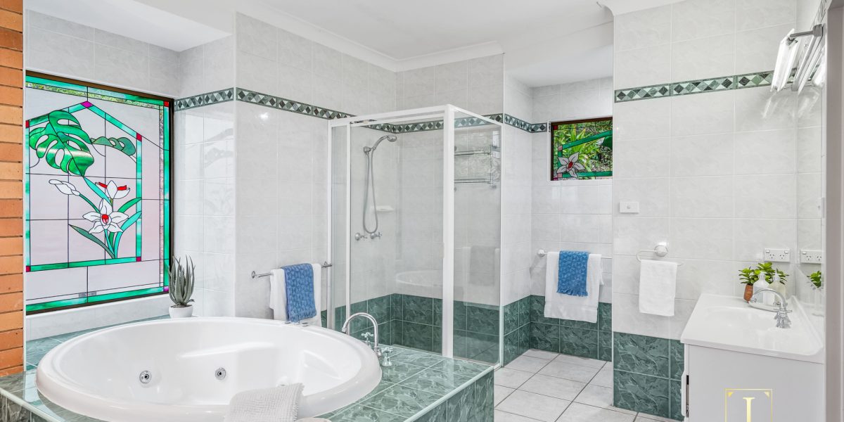 35 Martin Street, Freshwater, QLD 4870 AUS