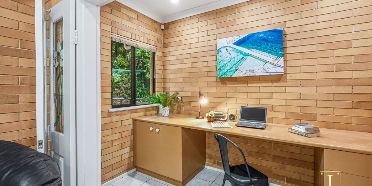 35 Martin Street, Freshwater, QLD 4870 AUS