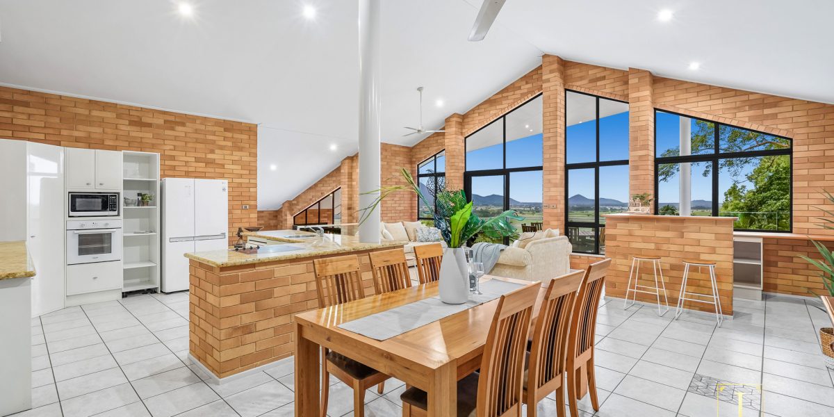 35 Martin Street, Freshwater, QLD 4870 AUS