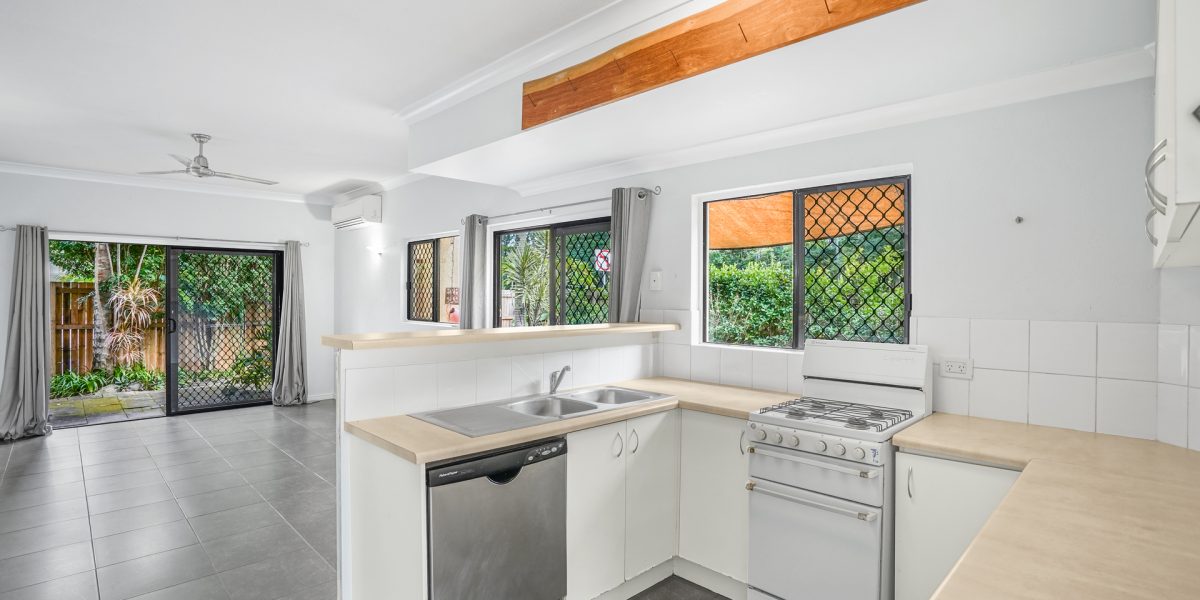 1/177-179 Kamerunga Road, Freshwater, QLD 4870 AUS