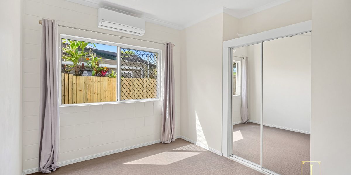 55 Michaelangelo Drive, Redlynch, QLD 4870 AUS
