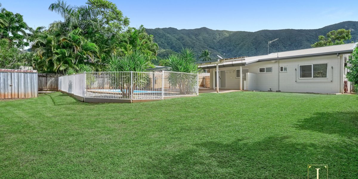 55 Michaelangelo Drive, Redlynch, QLD 4870 AUS