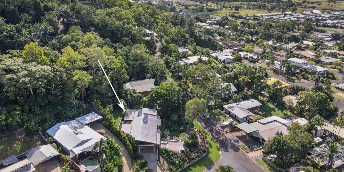 9 Amaroo Close, Smithfield, QLD 4878 AUS