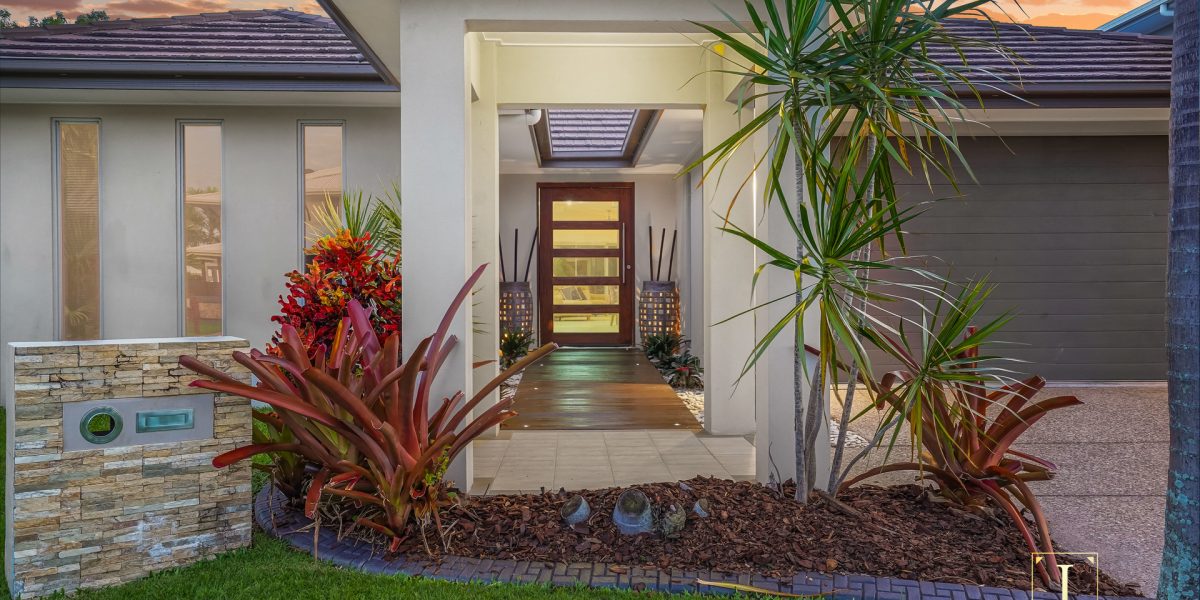 102 Harbour Drive, Trinity Park, QLD 4879 AUS