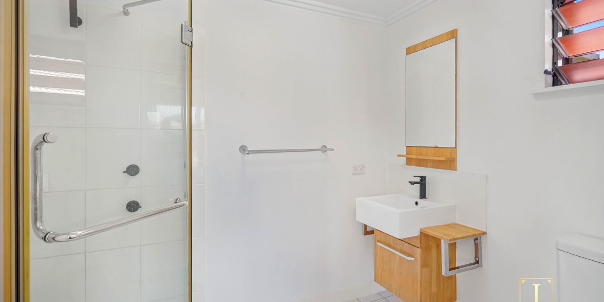 706/44-62 Clifton Beach Road, Clifton Beach, QLD 4879 AUS