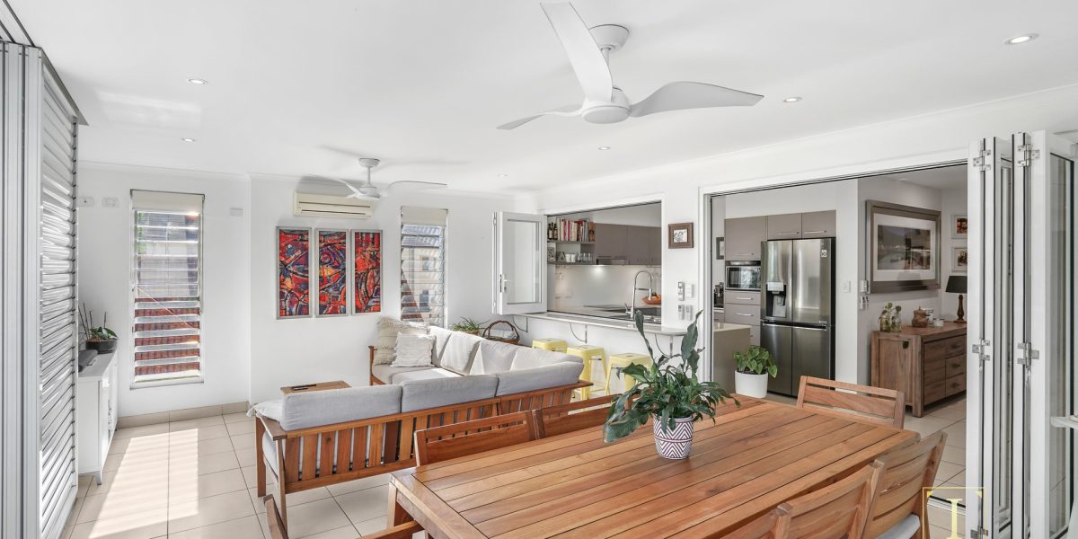 12/21 Digger Street, Cairns North, QLD 4870 AUS