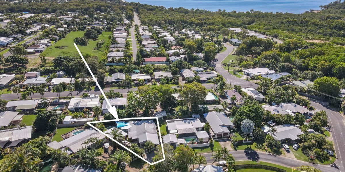 10 Volute Close, Trinity Beach, QLD 4879 AUS