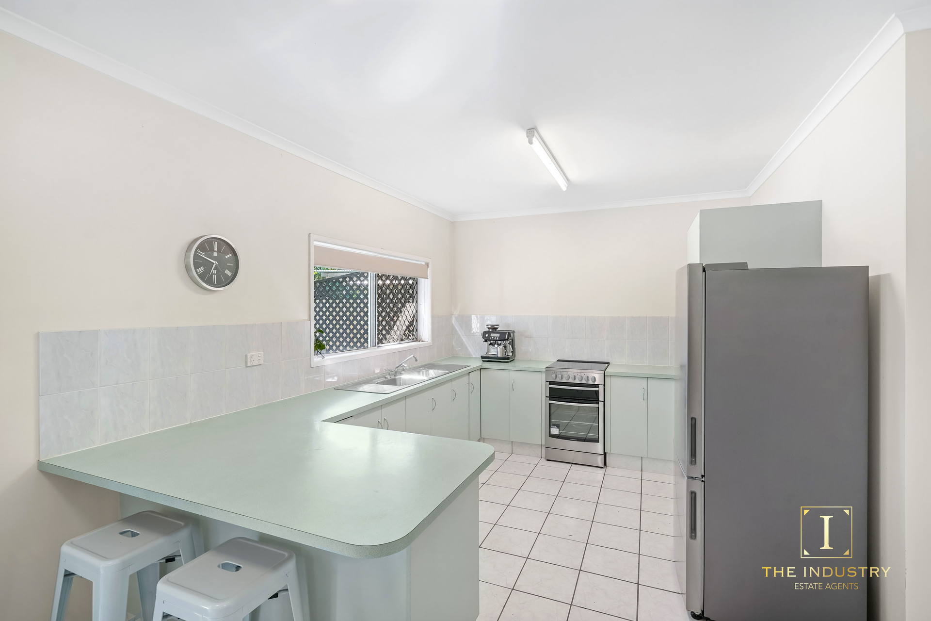 14 Resolution Drive, Bentley Park, QLD 4869 AUS