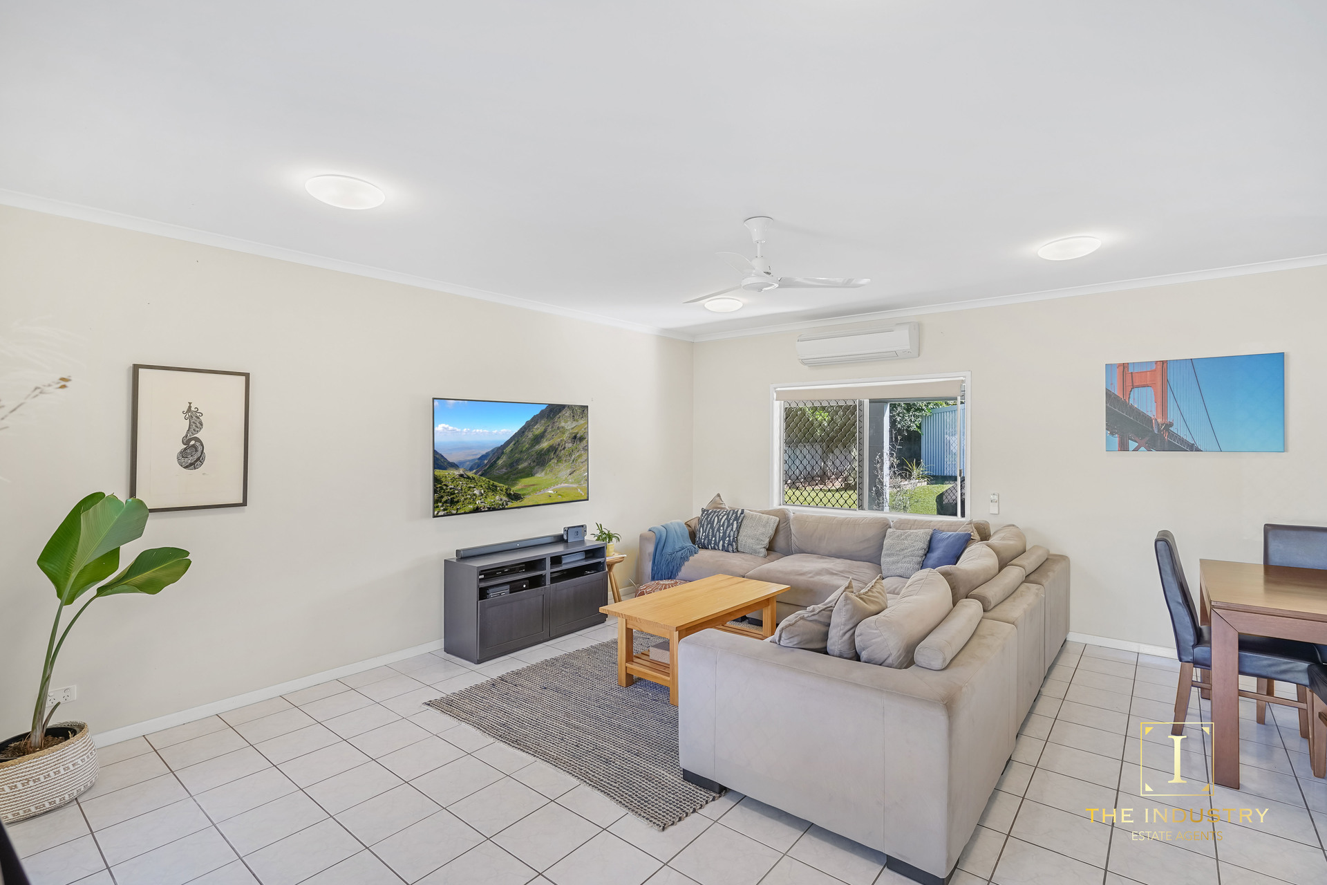 14 Resolution Drive, Bentley Park, QLD 4869 AUS