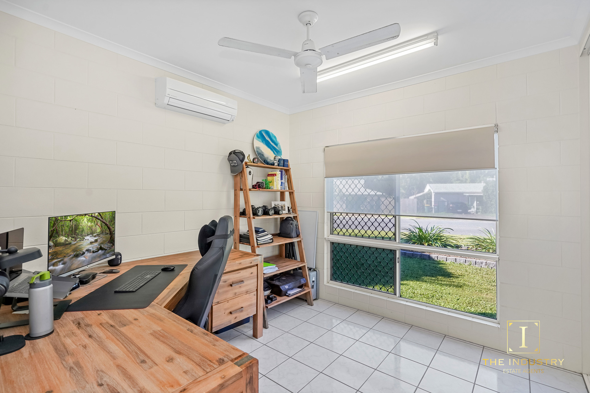 14 Resolution Drive, Bentley Park, QLD 4869 AUS