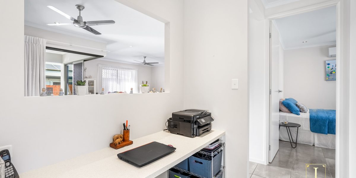 4 Malekula Close, Bentley Park, QLD 4869 AUS