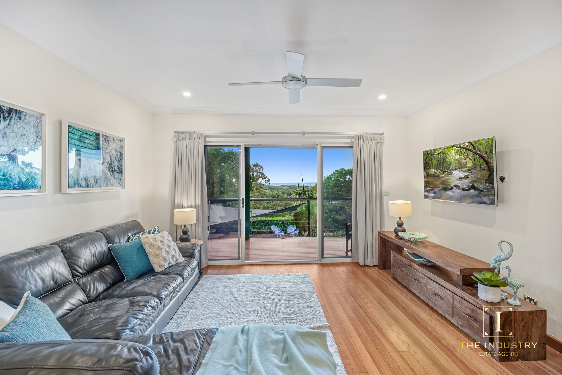 2-4 Sudbury Close, Clifton Beach, QLD 4879 AUS